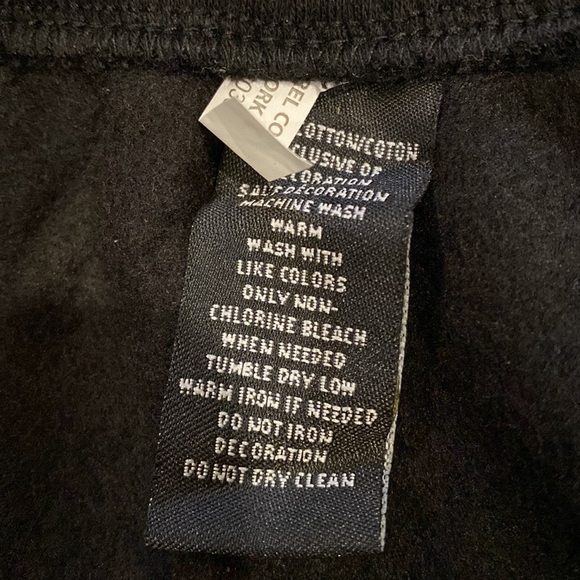 ROKUSTUDIO Shorts - Picture 7 of 7